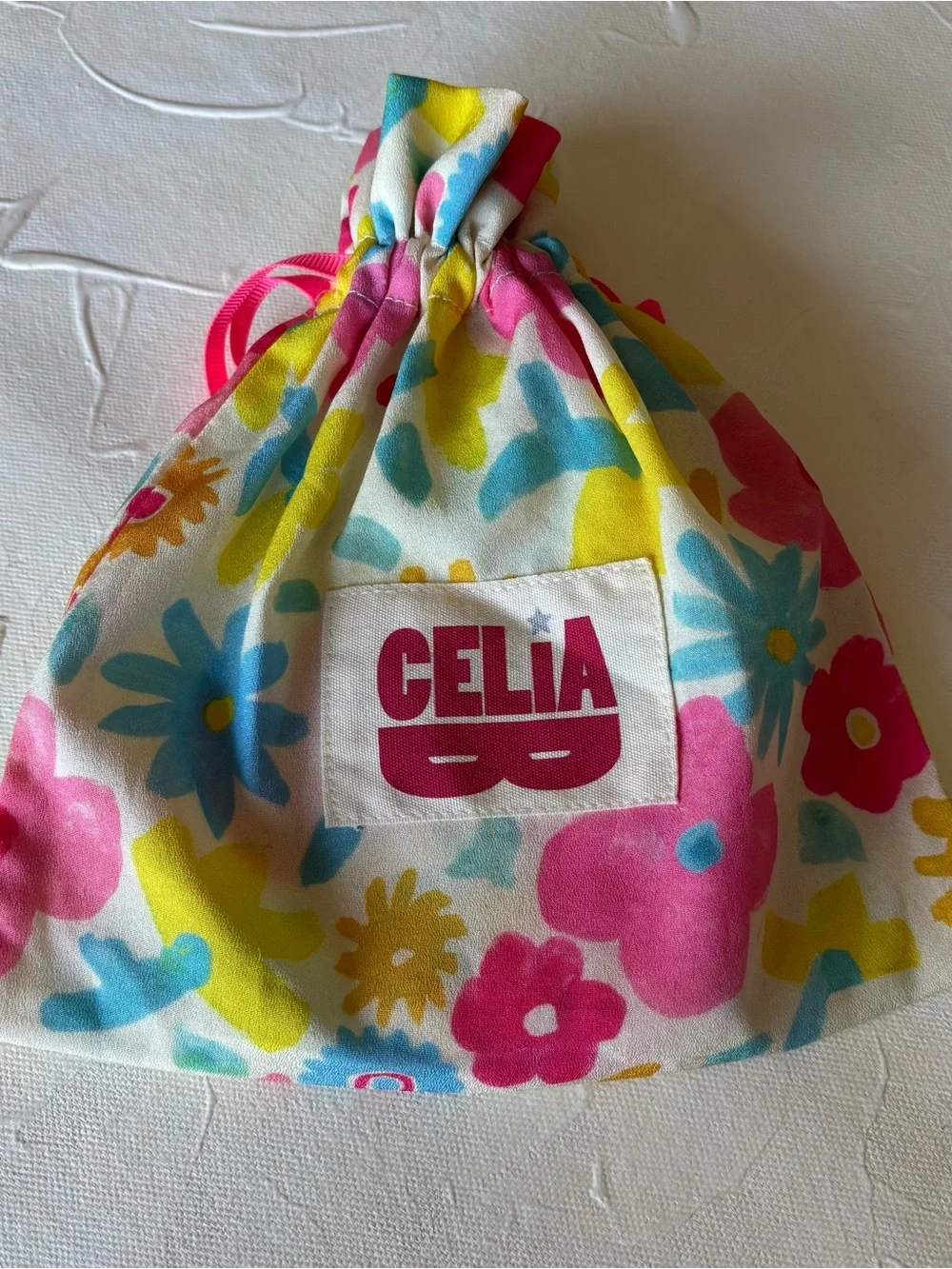 CeliaB Floral Face mask with Pouch